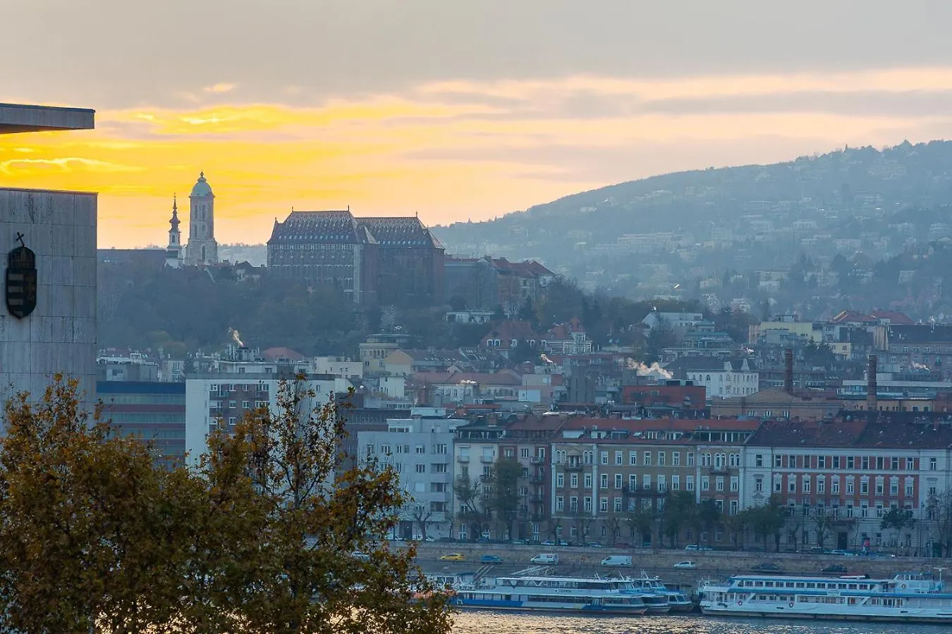 Magical Danube View In A Spacious Two Bedroom Suite Next To Parliament 布达佩斯 0*,  匈牙利