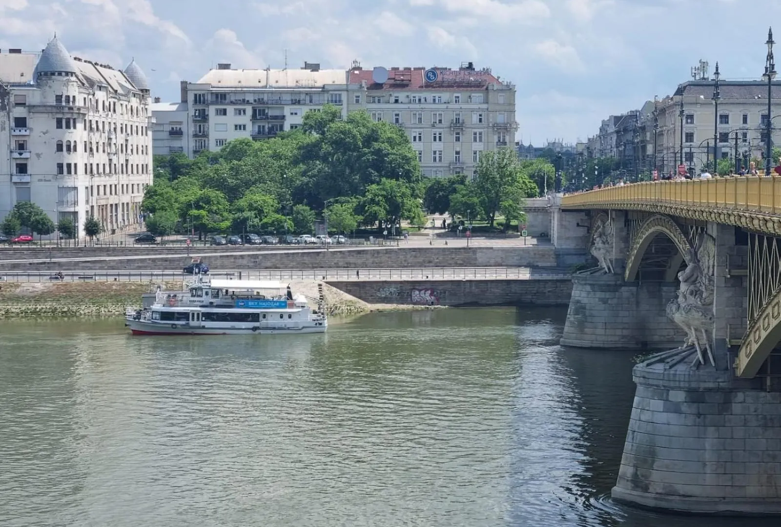 Magical Danube View In A Spacious Two Bedroom Suite Next To Parliament 布达佩斯 匈牙利