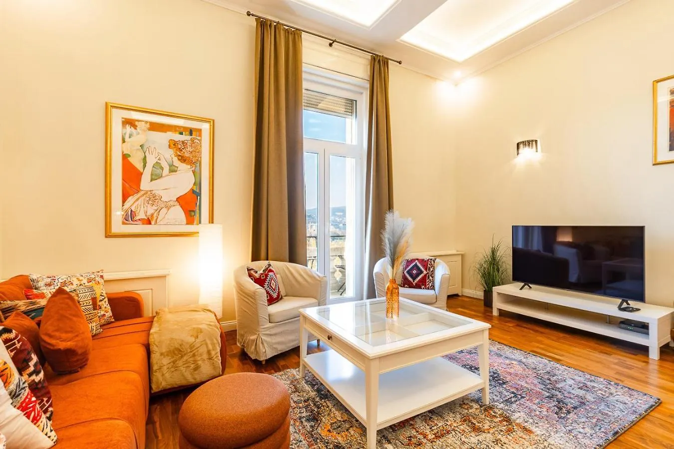 Magical Danube View In A Spacious Two Bedroom Suite Next To Parliament 布达佩斯 0*,  匈牙利